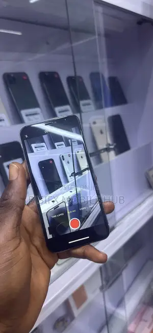 Apple iPhone X 256 GB White