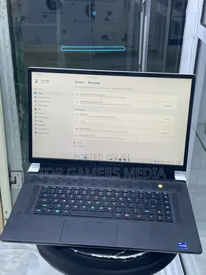 Laptop Alienware 17 16GB Intel Core i9 SSD 1T