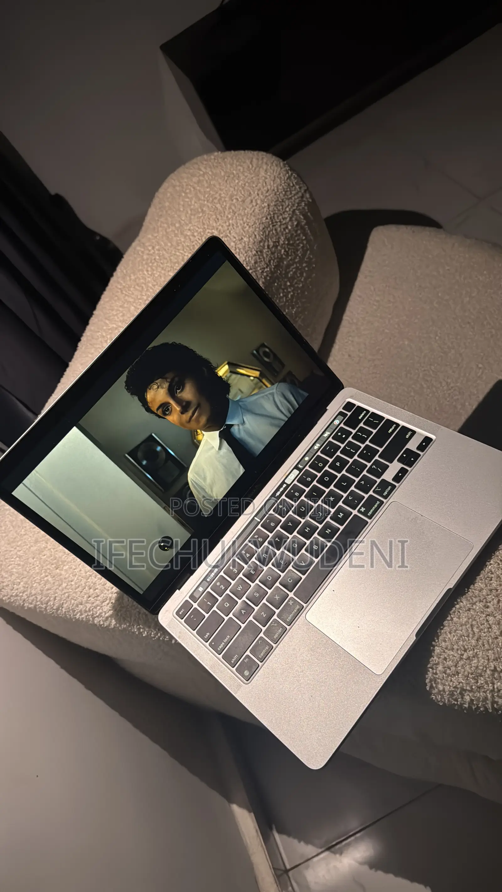 Laptop Apple MacBook Pro 2021 M1 8GB Intel Core M SSD 256GB