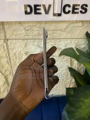 New Apple iPhone Air 256 GB Silver
