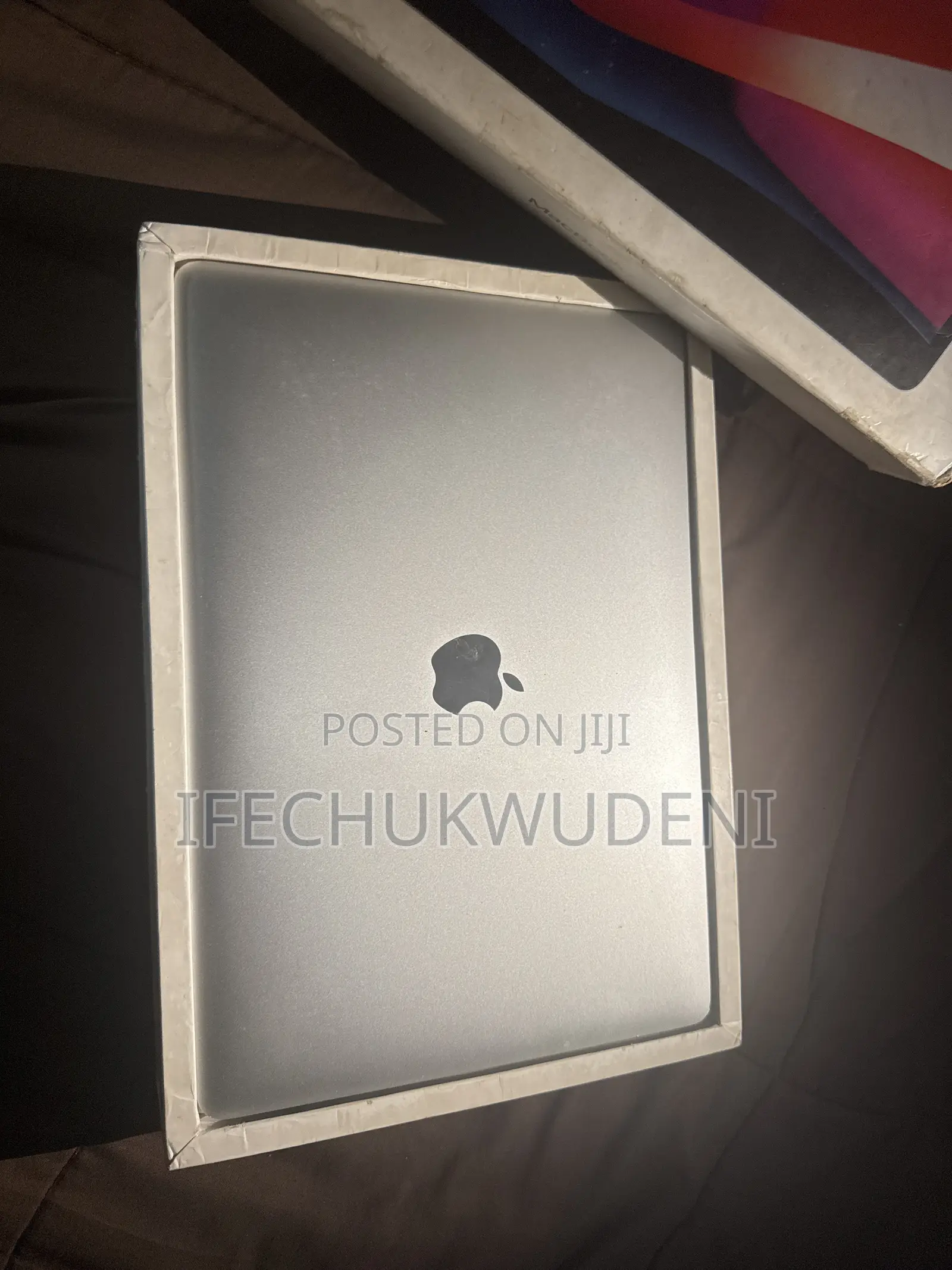 Laptop Apple MacBook Pro 2021 M1 8GB Intel Core M SSD 256GB