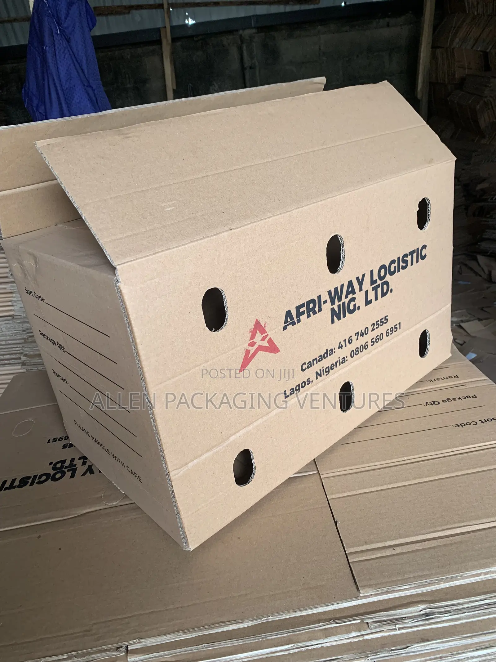 Moving Cargo Boxes