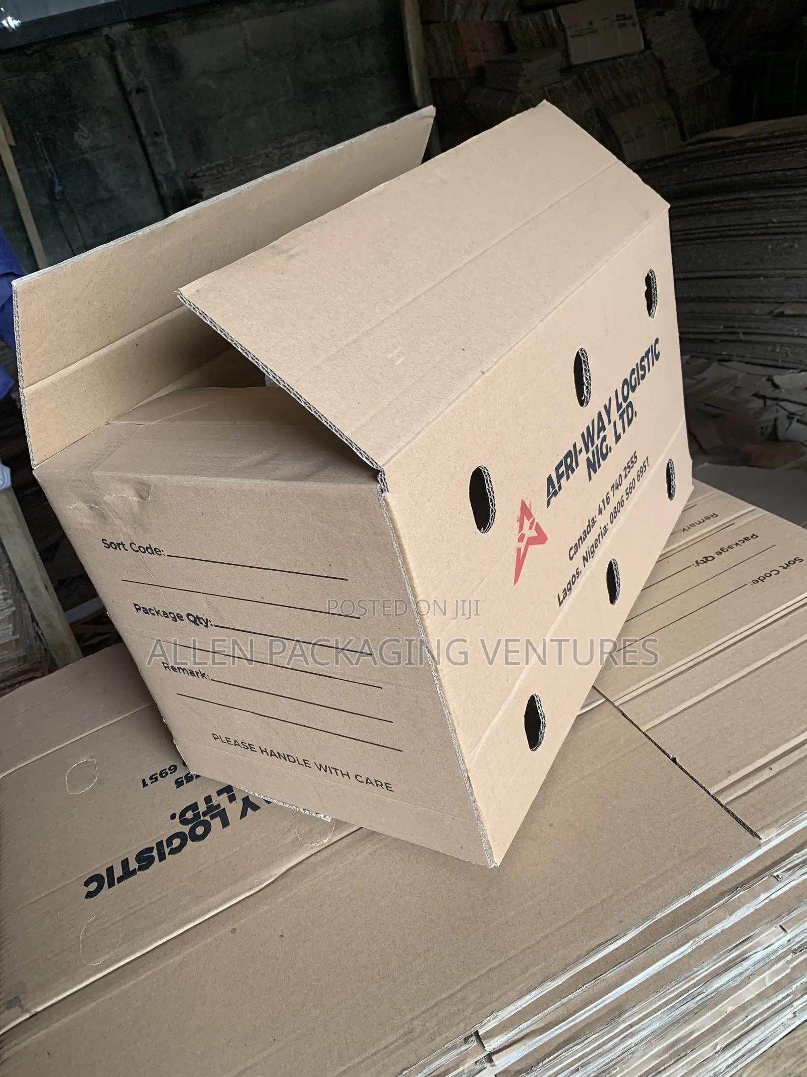 Moving Cargo Boxes