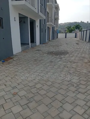 4bdrm Townhouse / Terrace in Katampe Main for rent