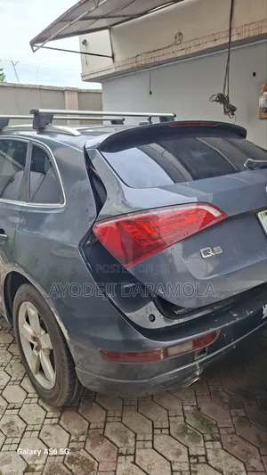 Audi Q5 2010 Gray