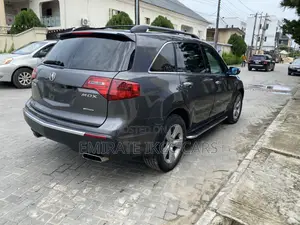 Acura MDX Technology Package SUV AWD (3.7L 6cyl 6A) 2011 Gray