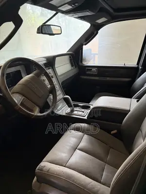 Lincoln Navigator L 2012 Black