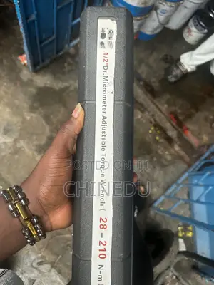 Torque Wrench 1/2” Drive 28-210Nm