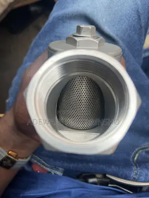 11/2” Threaded Strainer