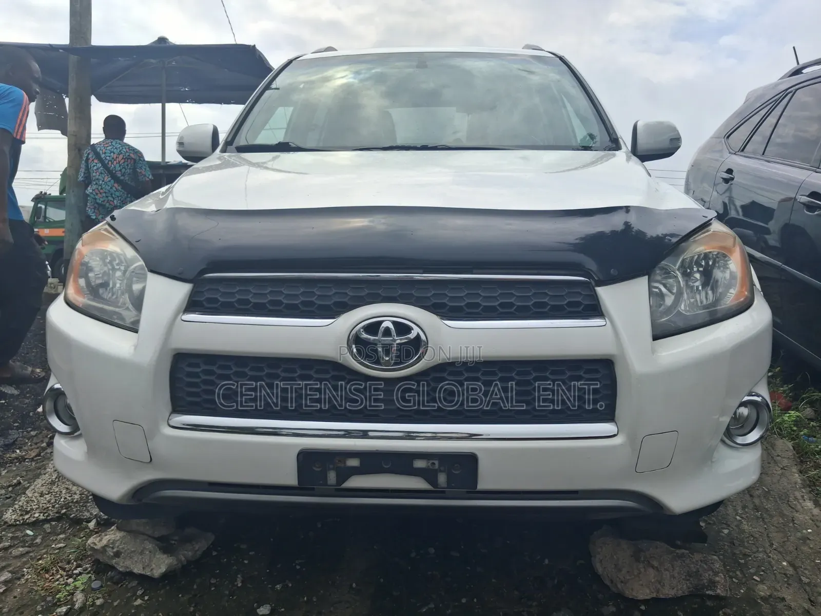 Toyota RAV4 2012 White