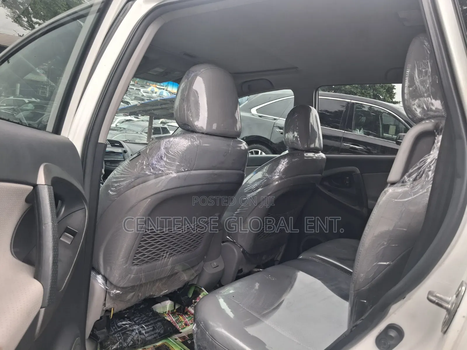 Toyota RAV4 2012 White