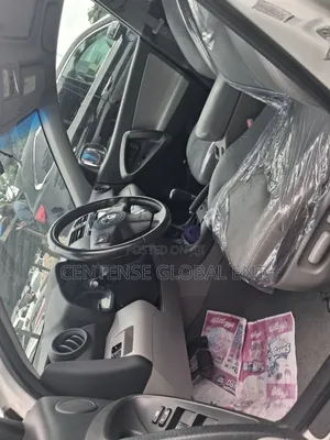 Toyota RAV4 2012 White