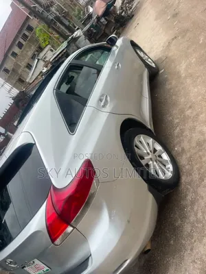 Toyota Venza Limited 2011 Silver