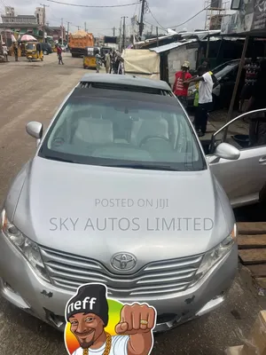 Toyota Venza Limited 2011 Silver