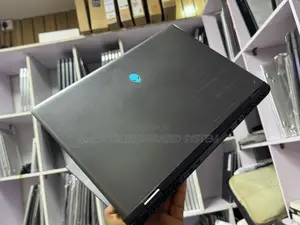 Laptop Dell 32GB Intel Core Ultra 7 SSD 1T