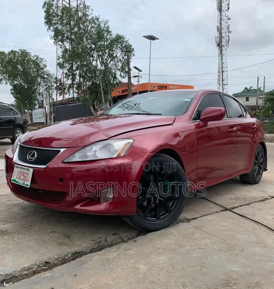 Lexus IS 2008 Red