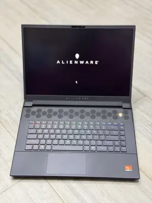 Laptop Dell 32GB Intel Core Ultra 9 SSD 1T