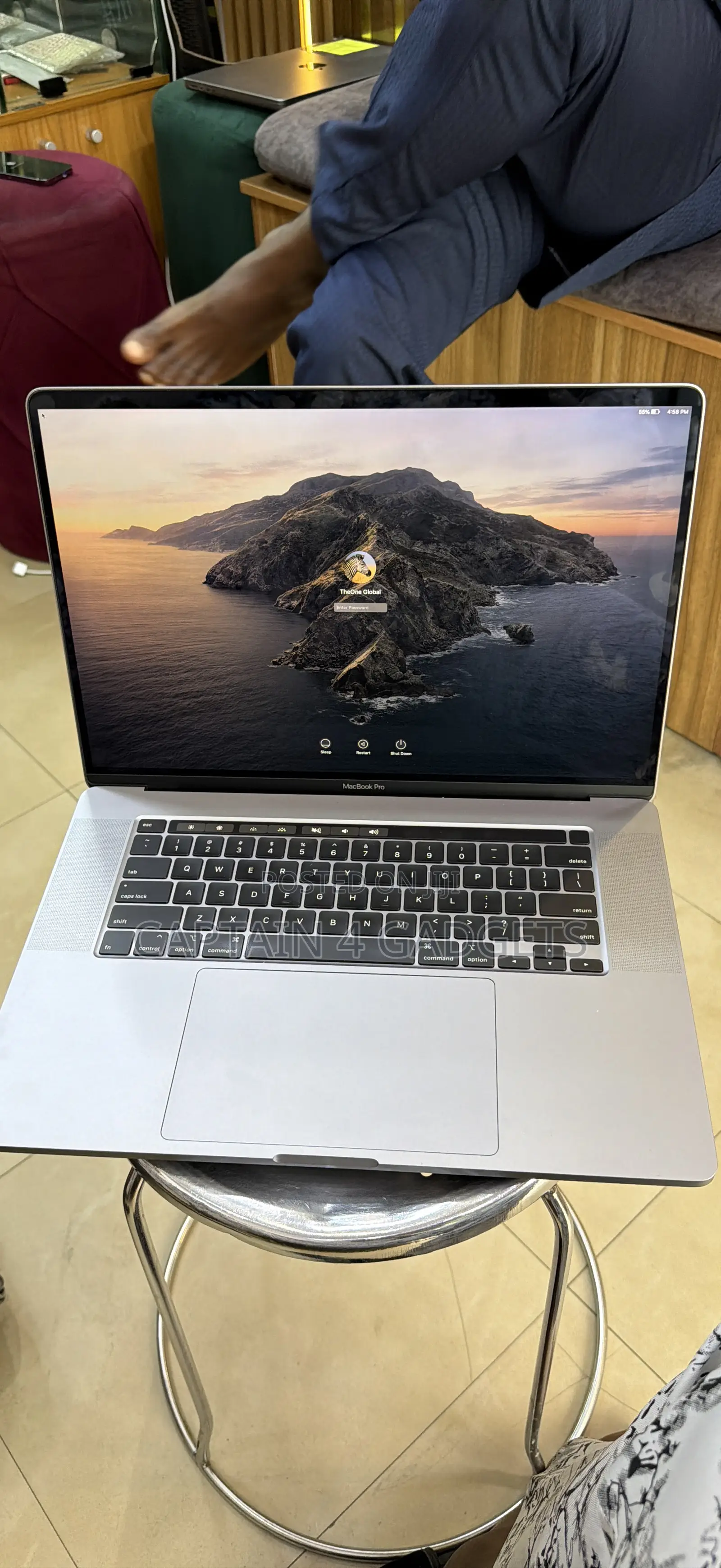 Laptop Apple MacBook Pro 2019 32GB Intel Core i9 SSD 2T
