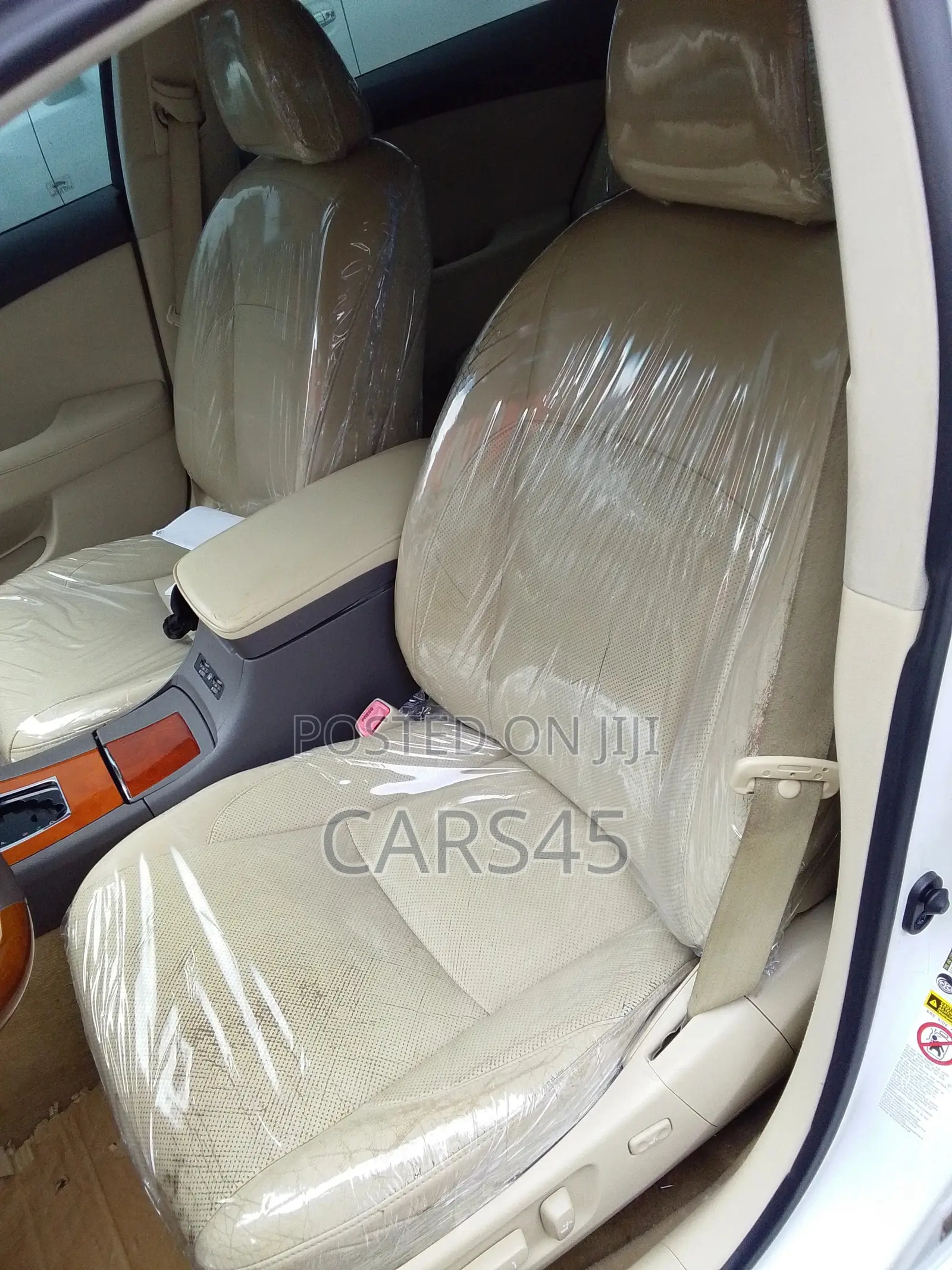 Lexus ES 2012 White
