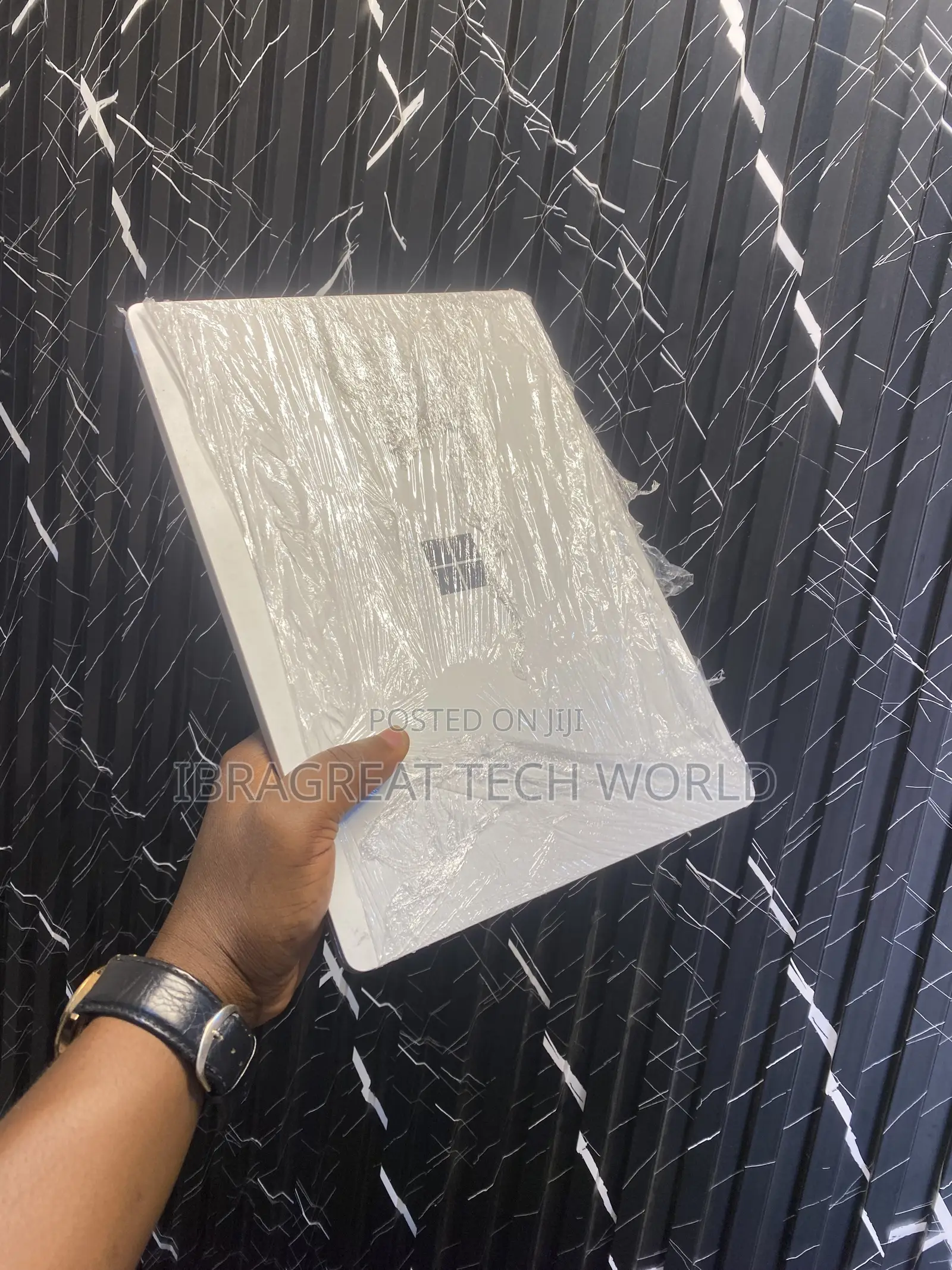 Laptop Microsoft Surface Laptop 8GB Intel Core i5 SSD 256GB