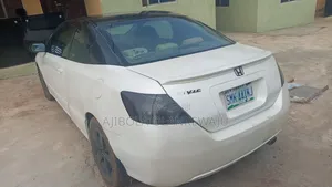 Honda Civic 2007 White