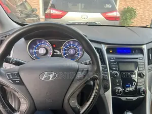 Hyundai Sonata 2012 Black