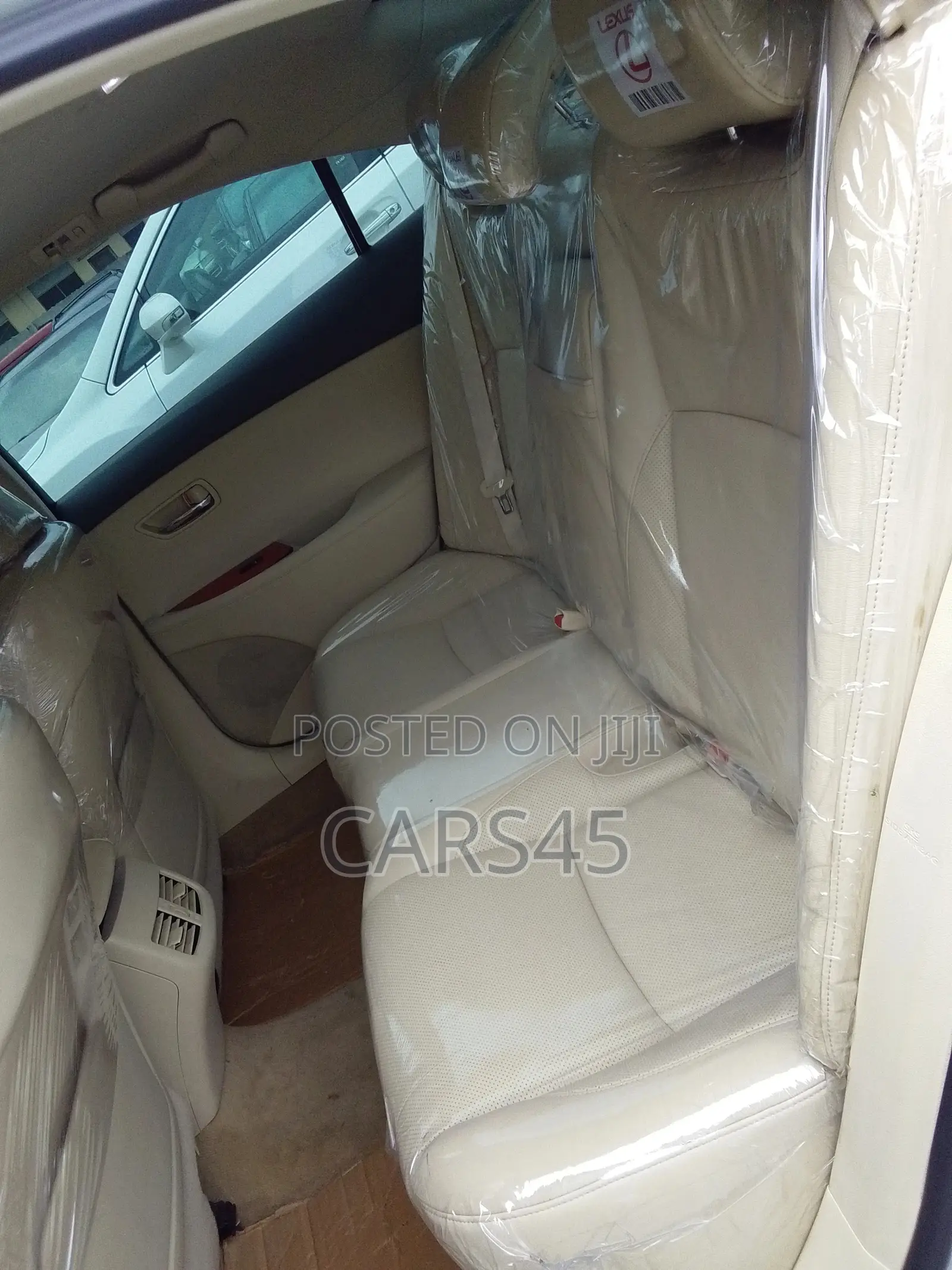 Lexus ES 2012 White