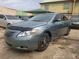 Toyota Camry 2.4 LE 2008 Pearl