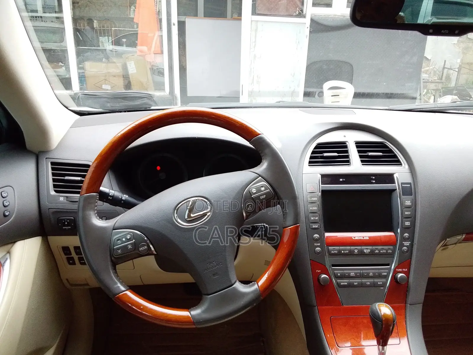 Lexus ES 2012 White