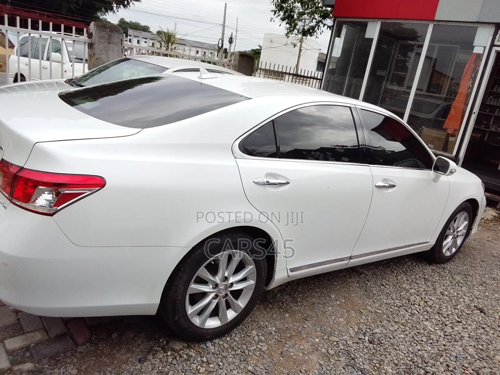 Lexus ES 2012 White