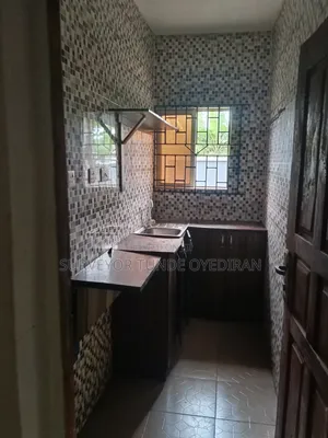 Mini Flat in Goodluck Estate, Agric for rent