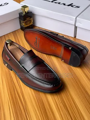 Plain Clarks Men's Shoes