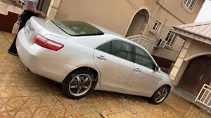 Toyota Camry 2008 Silver
