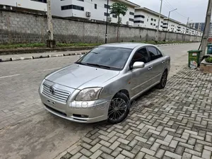 Toyota Avensis 2004 Silver