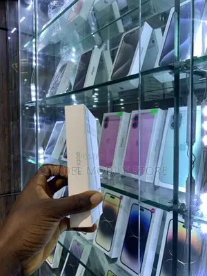 New Apple iPhone 14 Pro 128 GB White