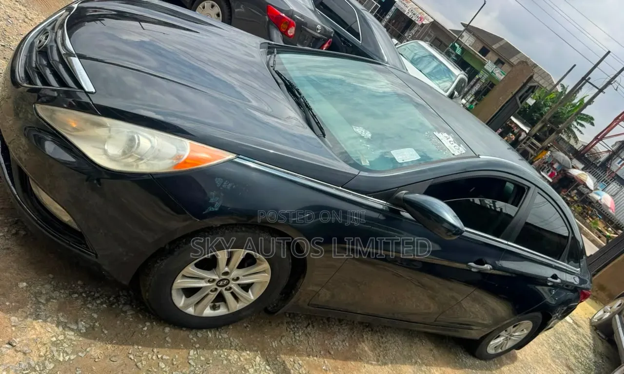 Hyundai Sonata 2012 Gray