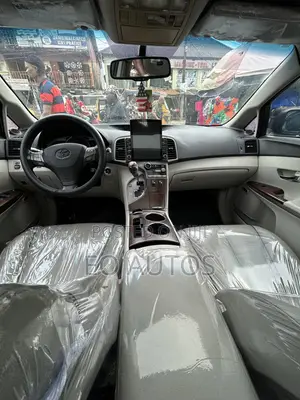 Toyota Venza XLE 2010 Gray