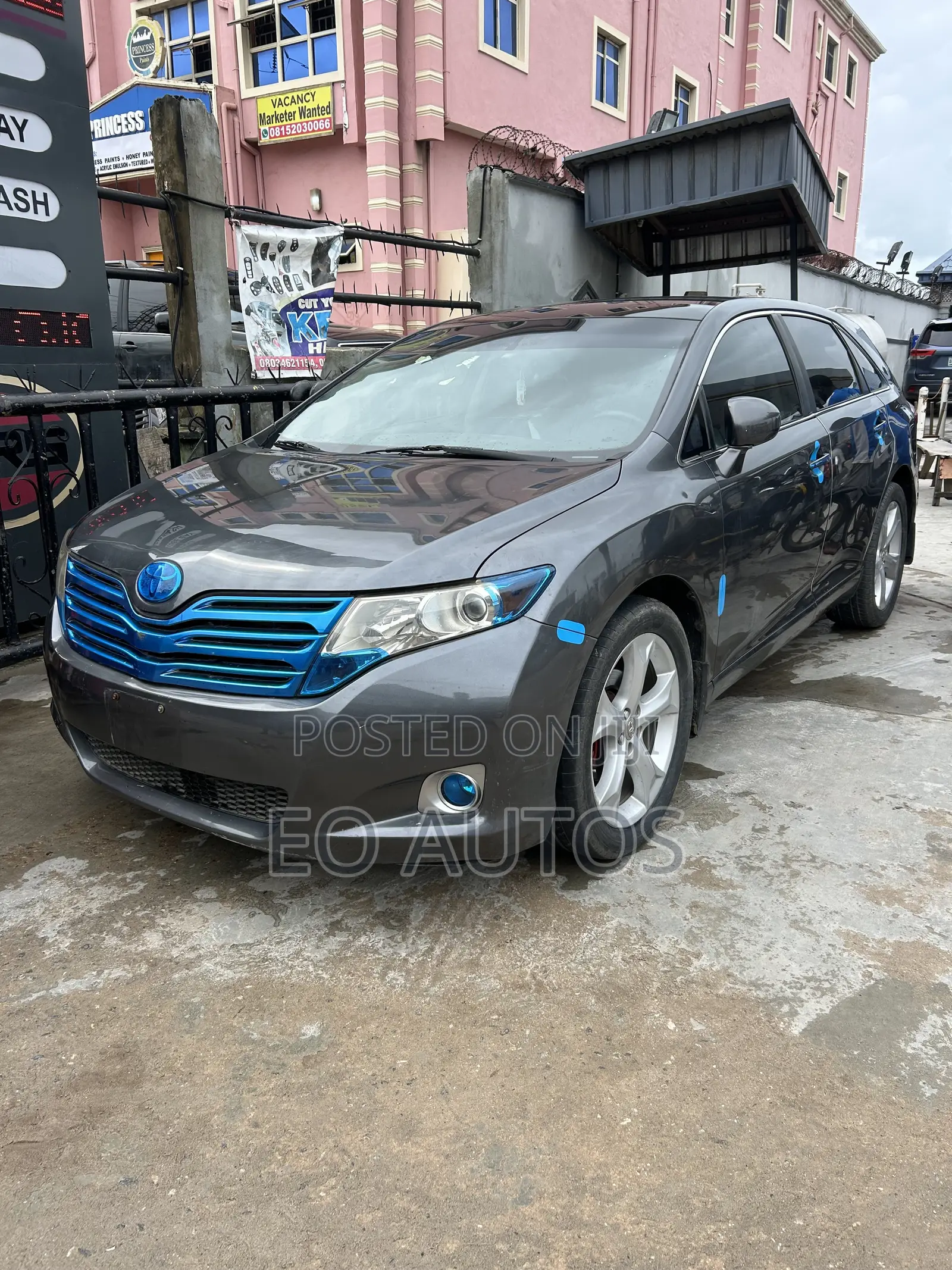 Toyota Venza XLE 2010 Gray