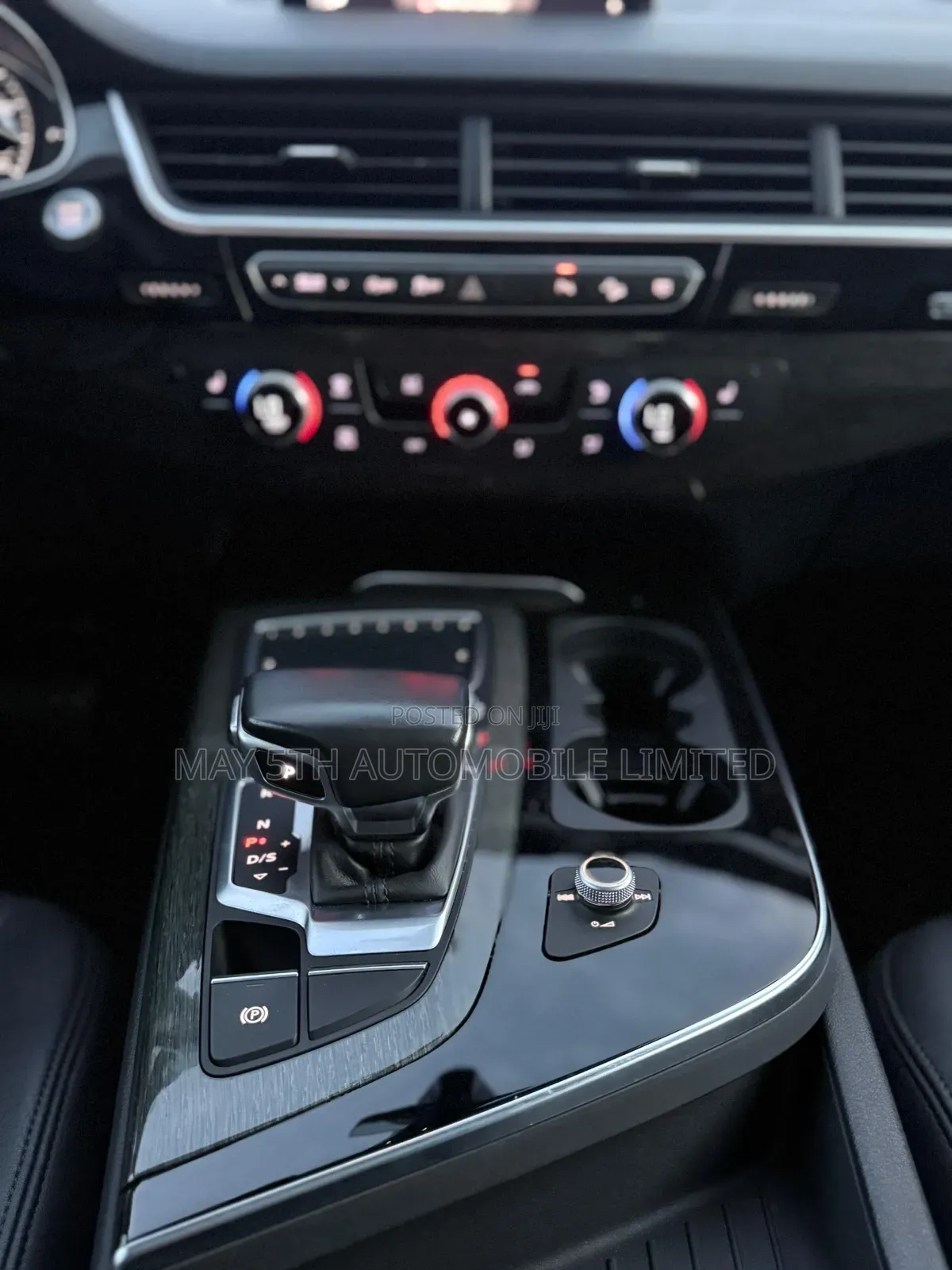 Audi Q7 2018 Silver