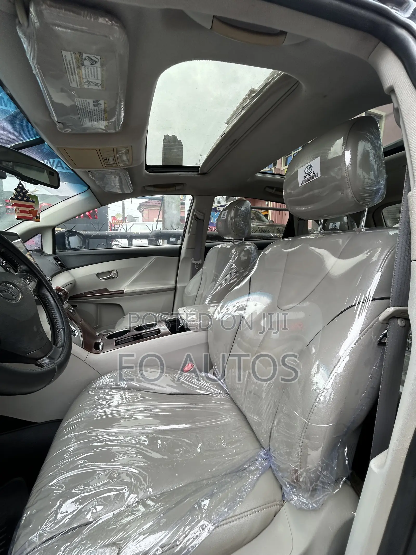 Toyota Venza XLE 2010 Gray