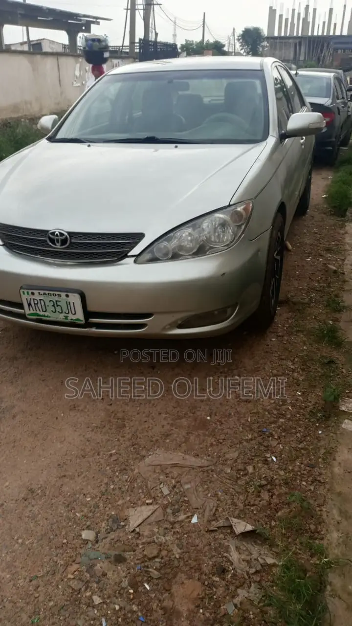 Toyota Camry 2003 Silver