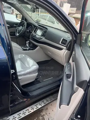 Toyota Highlander XLE 4dr SUV (3.5L 6cyl 6A) 2015 Blue