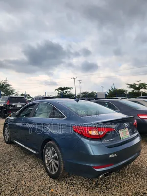 Hyundai Sonata 2016 Blue