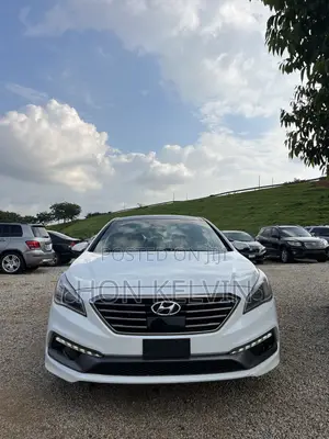 Hyundai Sonata Limited 2.0T 4dr Sedan (2.0L 4cyl Turbo 6A) 2015 White