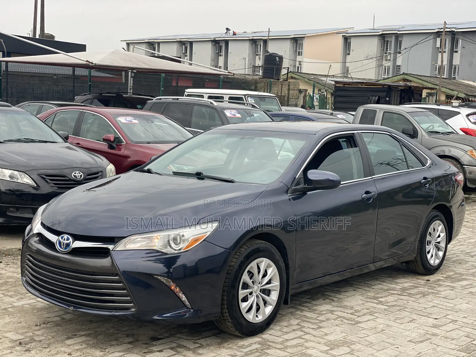 Toyota Camry 2016 Blue