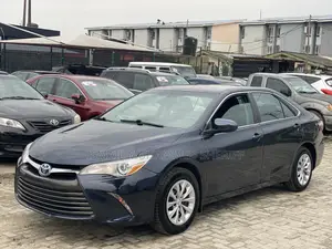 Toyota Camry 2016 Blue