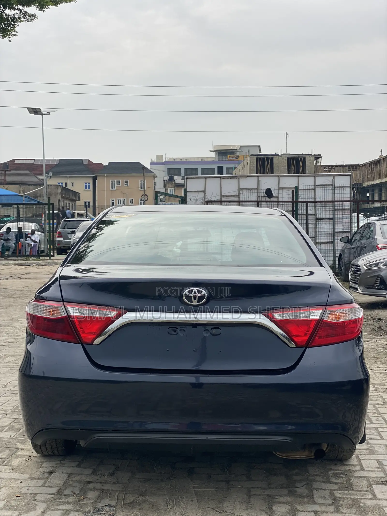 Toyota Camry 2016 Blue