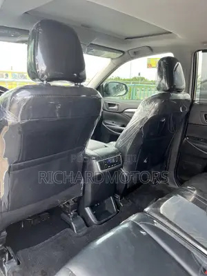 Toyota Highlander XLE 2019 White
