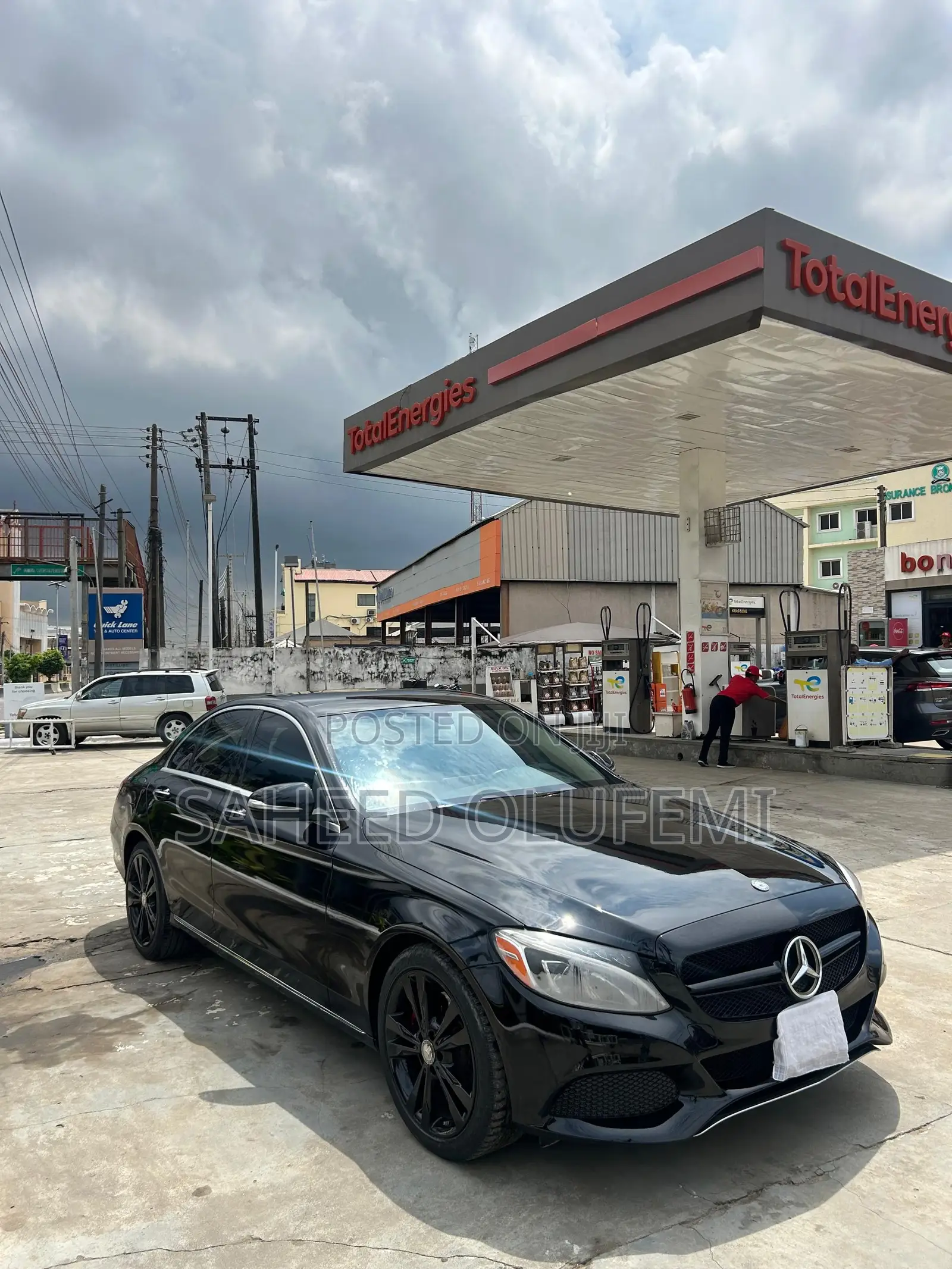 Mercedes-Benz C300 2015 Black
