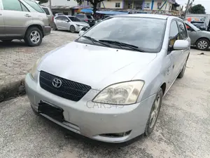 Toyota Corolla 2004 Silver